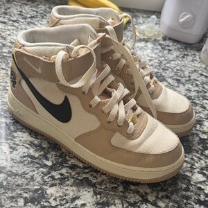 Nike Air Force 1 '07 LX Mid Izakaya